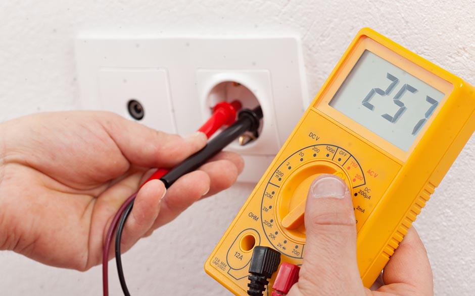 recherche travail électricien bâtiment Vaux-le-Pénil